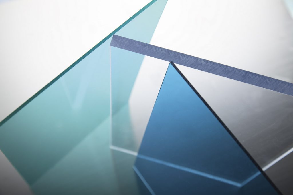 tam-lop-lay-sang-polycarbonate-4mm-dac-ruot-1-1-721425.html